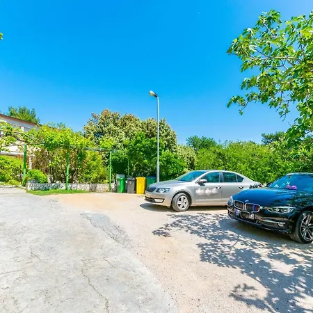 公寓 Marija Sabina 洛帕