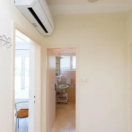 公寓 Marija Sabina *