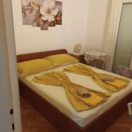 公寓 Marija Sabina *