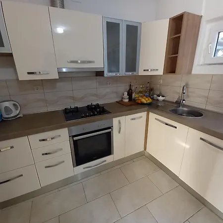 公寓 Marija Sabina *